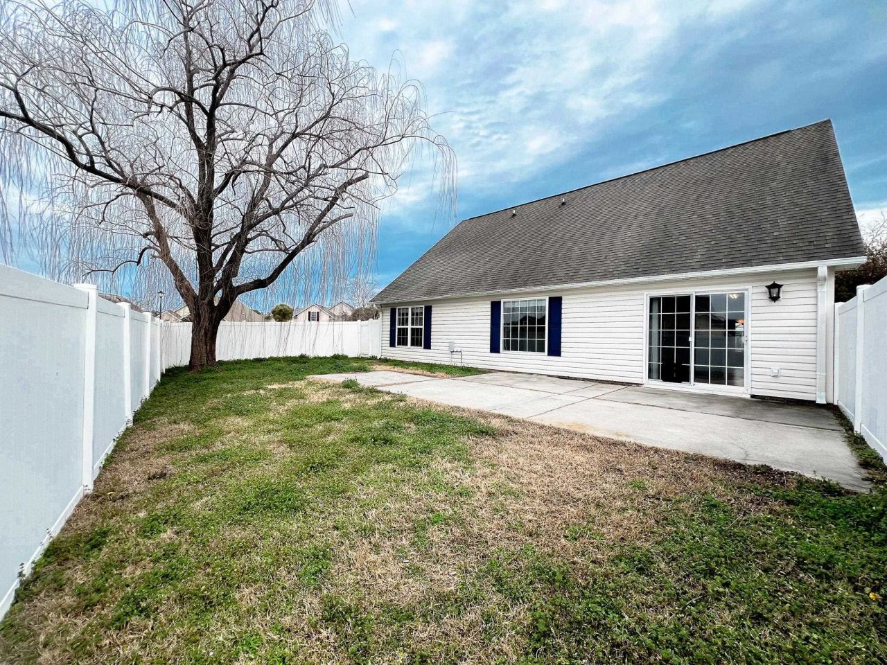 1066 Great Lakes Circle Photo 32