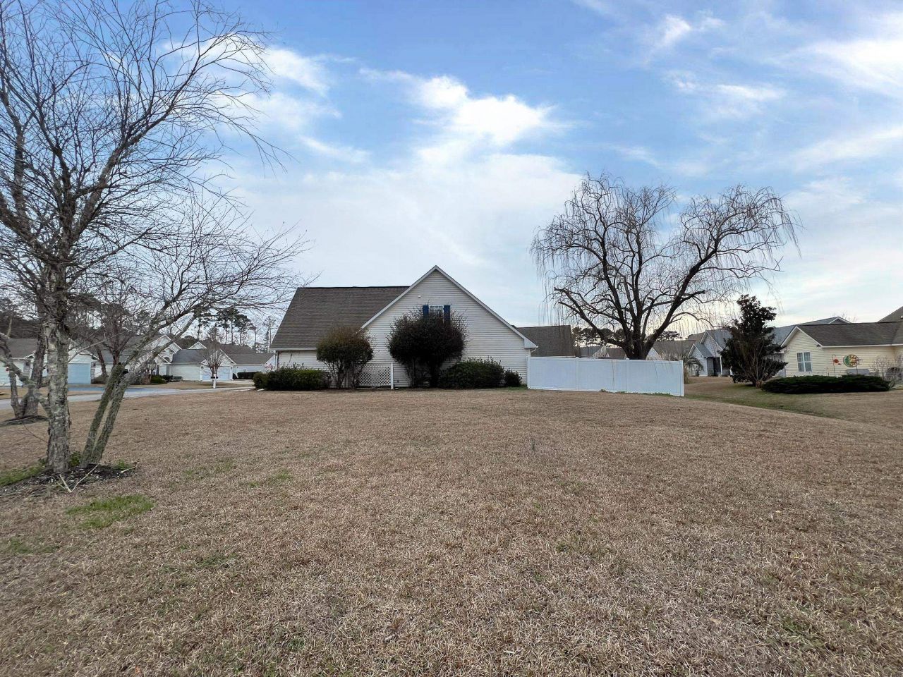 1066 Great Lakes Circle Photo 33