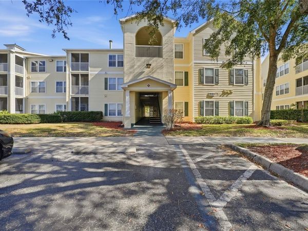 18311 BRIDLE CLUB DRIVE , TAMPA, FL 33647