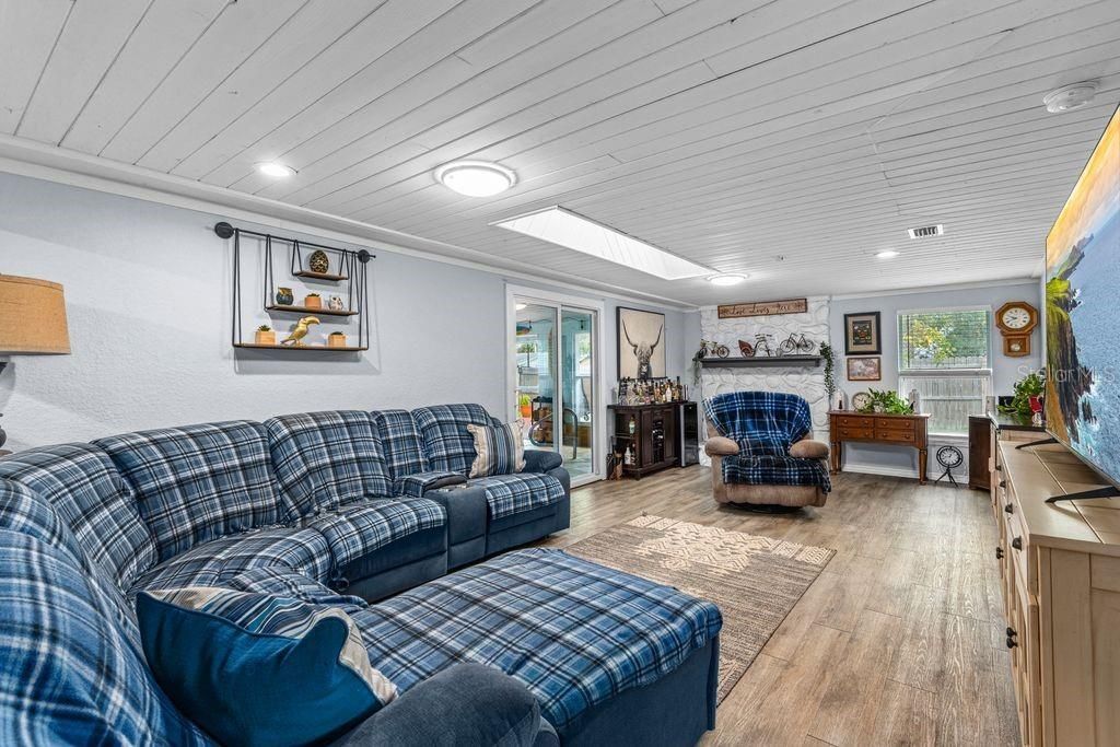 925 Flagler Avenue , Edgewater, FL 32132 Photo