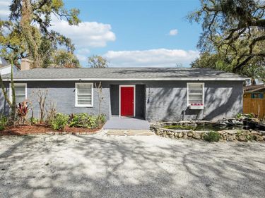 3905 WEST LAKE DRIVE , SEFFNER, FL 33584