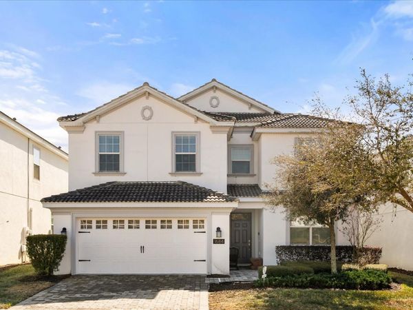 1684 MOON VALLEY DRIVE , DAVENPORT, FL 33896