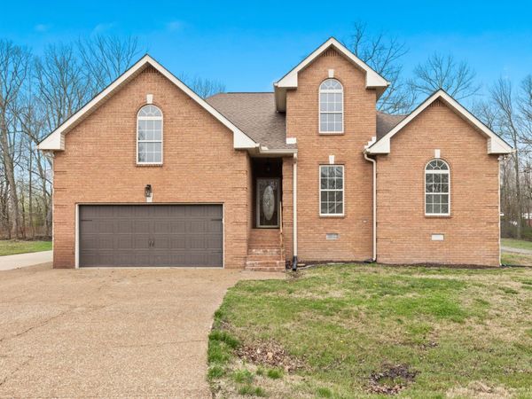 1024 Sassafras Ln, Goodlettsville, TN 37072