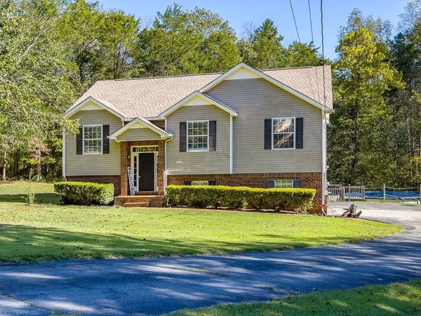 105 Kelly Court, Culleoka, TN 38451