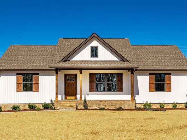 1260 Mount Olive Rd , Westmoreland, TN 37186