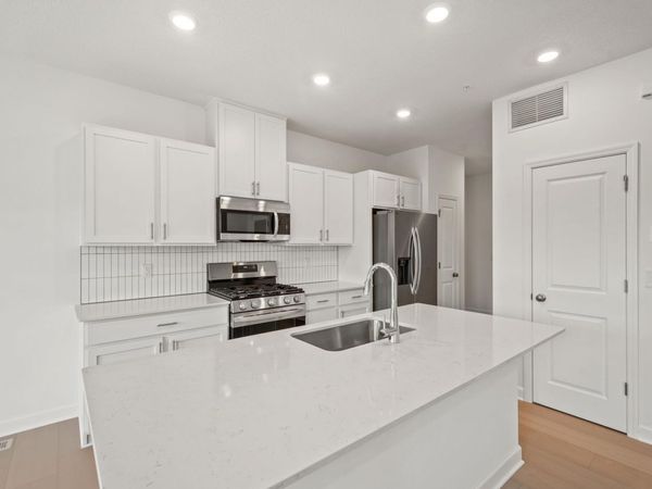 3481 Trails End Circle , Eagan, MN 55123