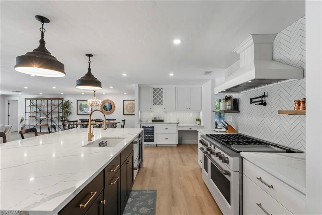 4222 Crayton Rd, Naples, FL 34103 Photo