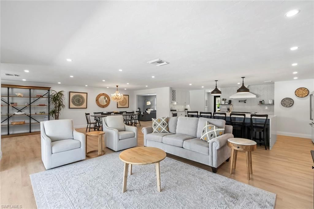 4222 Crayton Rd, Naples, FL 34103 Photo