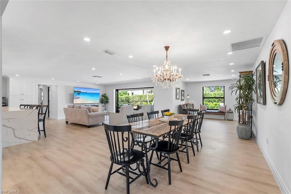 4222 Crayton Rd, Naples, FL 34103 Photo