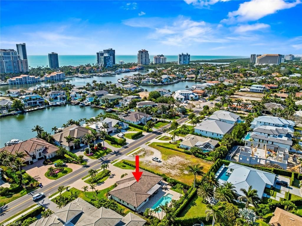 4222 Crayton Rd, Naples, FL 34103 Photo