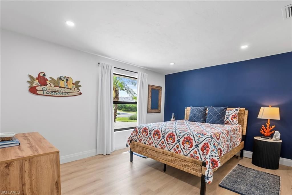 4222 Crayton Rd, Naples, FL 34103 Photo