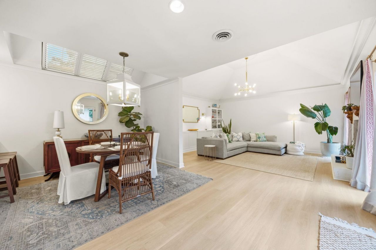 12 Valencia Circle Photo 14