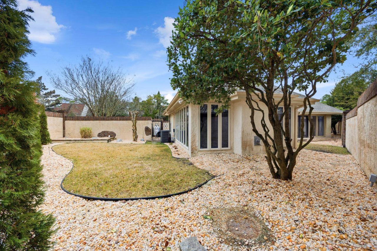 12 Valencia Circle Photo 49