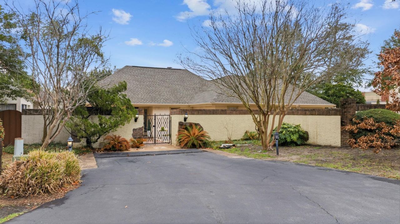 12 Valencia Circle Photo 54