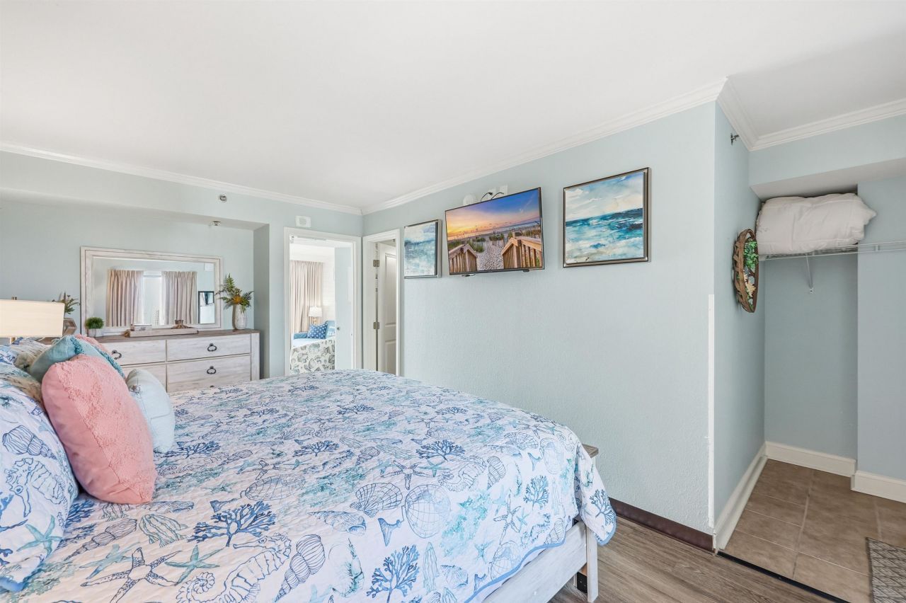 6900 N Ocean Blvd.  Photo 6