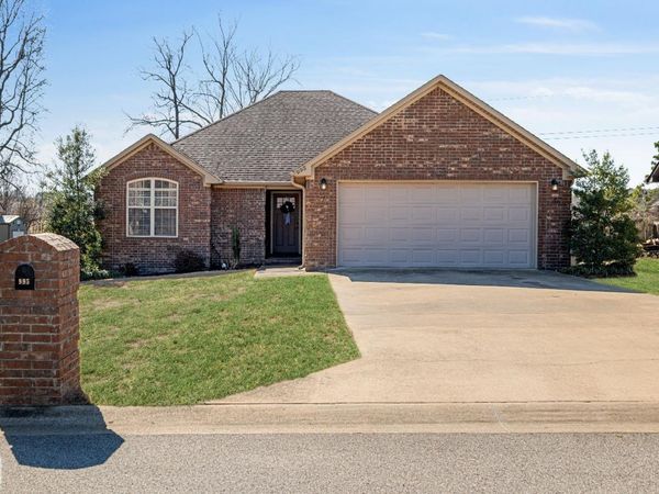 995 Russell Hill Drive, Jonesboro, AR 72404