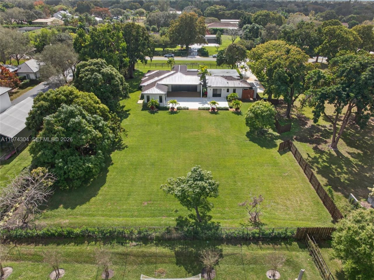 14401 W Palomino Dr , Southwest Ranches, FL 33330 Photo