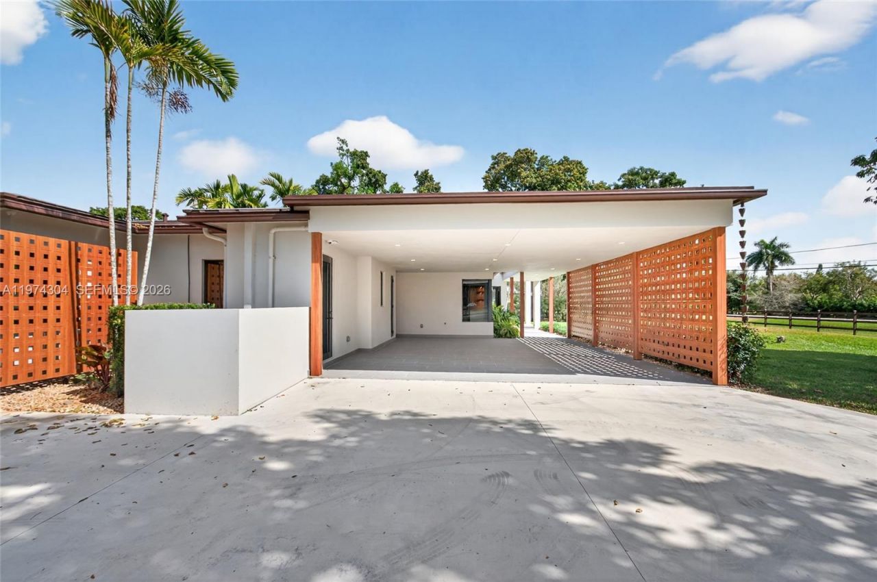 14401 W Palomino Dr, Southwest Ranches, FL 33330 Photo