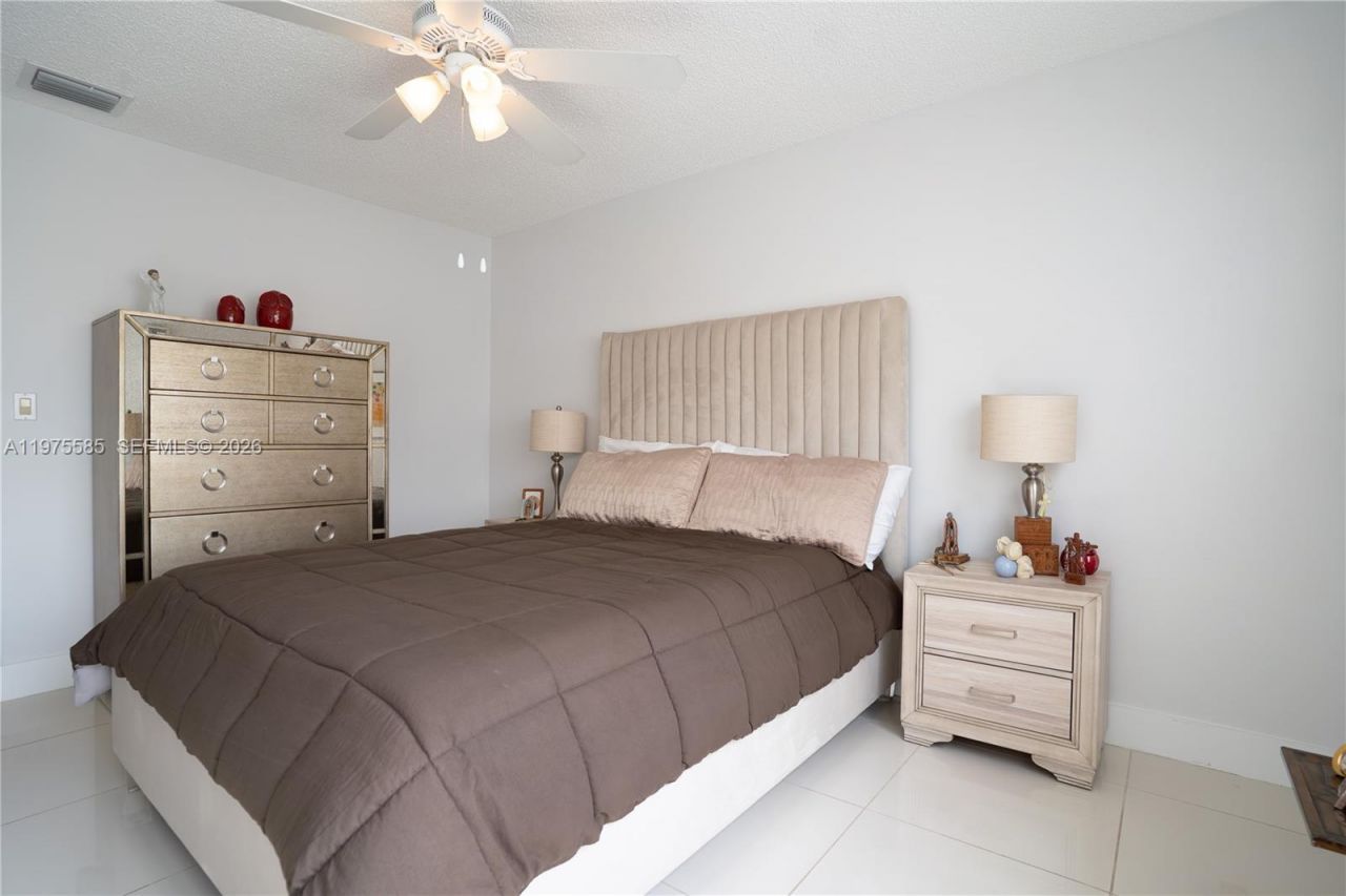 1457 SW 136th Pl, Miami, FL 33184 Photo