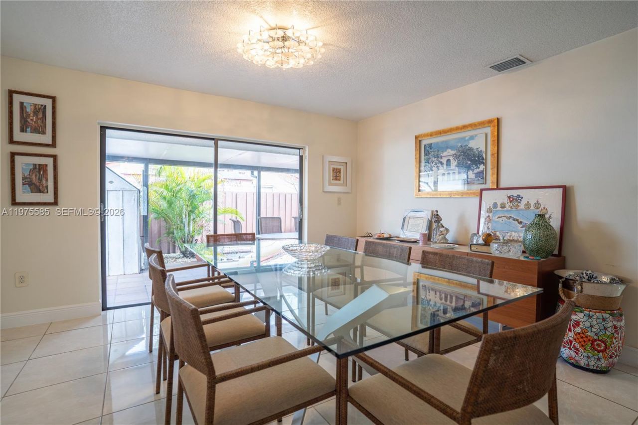 1457 SW 136th Pl, Miami, FL 33184 Photo