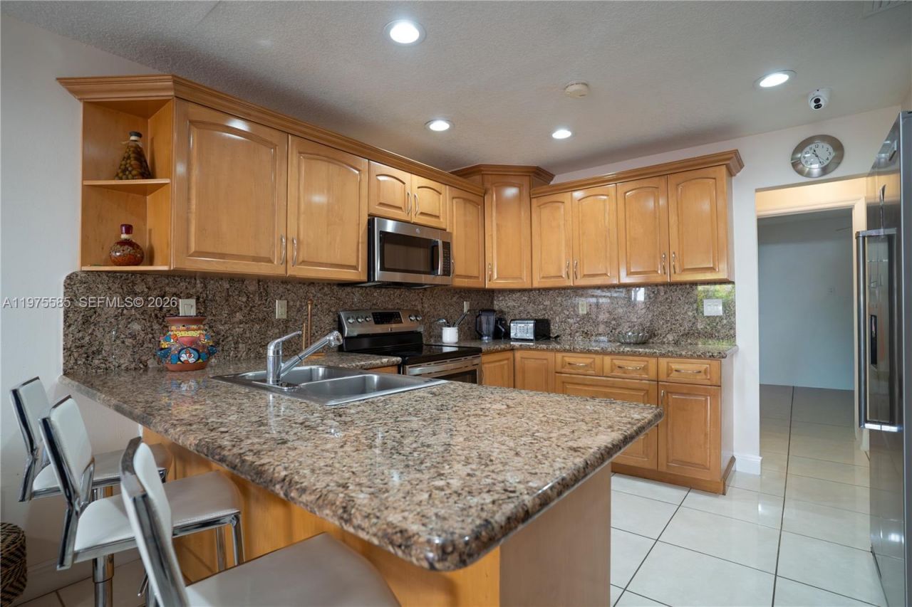 1457 SW 136th Pl, Miami, FL 33184 Photo