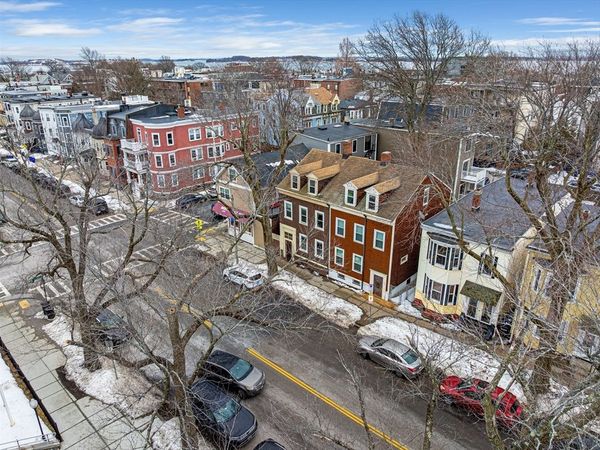 867 E. Broadway, Boston, MA 02127