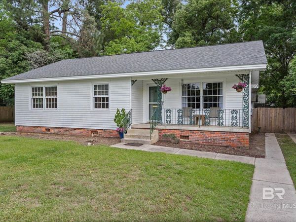 2757 S Sherwood Drive, Mobile, AL 36606