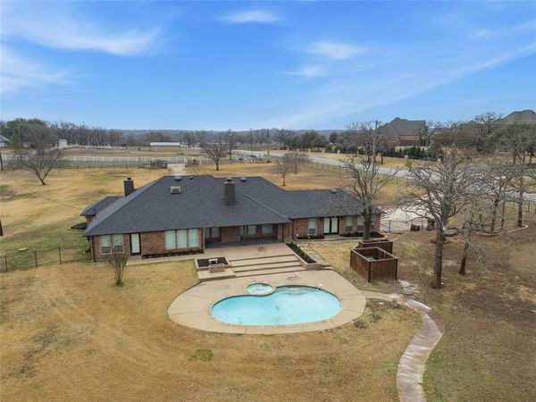 7401 Bent Trail, Mansfield, TX 76063