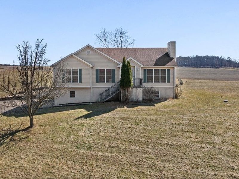 10240 Manor Road NE, Minerva, OH 44657 Photo 4