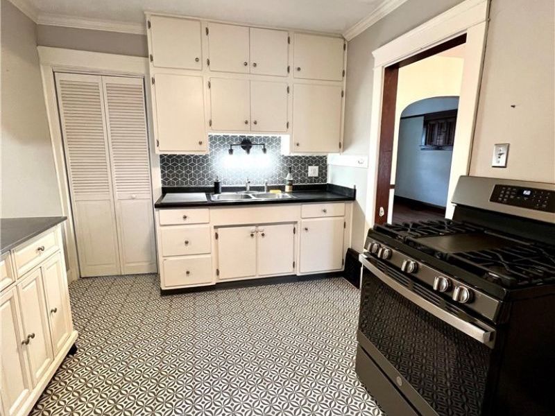 120 Longford Avenue, Elyria, OH 44035 Photo 13