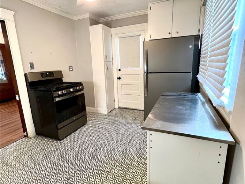 120 Longford Avenue, Elyria, OH 44035 Photo 13