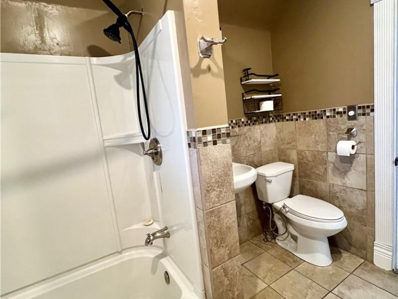 120 Longford Avenue, Elyria, OH 44035 Photo 16