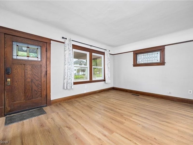 120 Longford Avenue, Elyria, OH 44035 Photo 4
