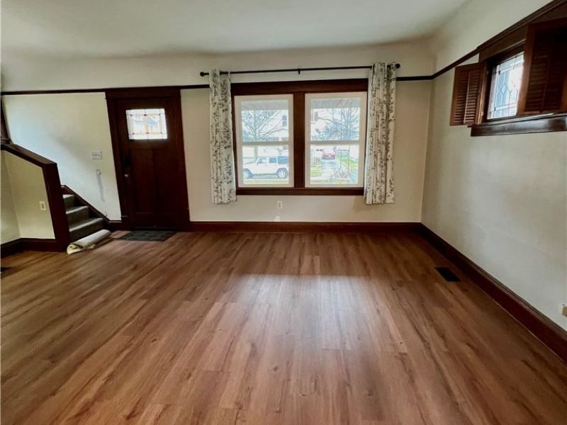 120 Longford Avenue, Elyria, OH 44035 Photo 6