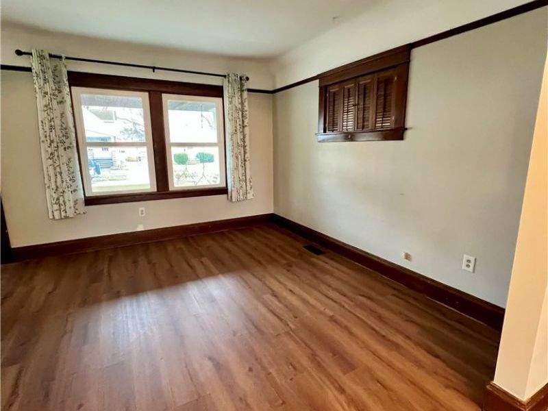 120 Longford Avenue, Elyria, OH 44035 Photo 9