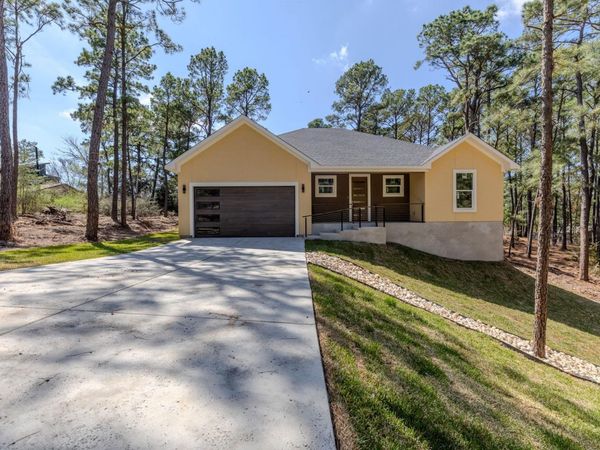 147 Kamakoa LN , Bastrop, TX 78602