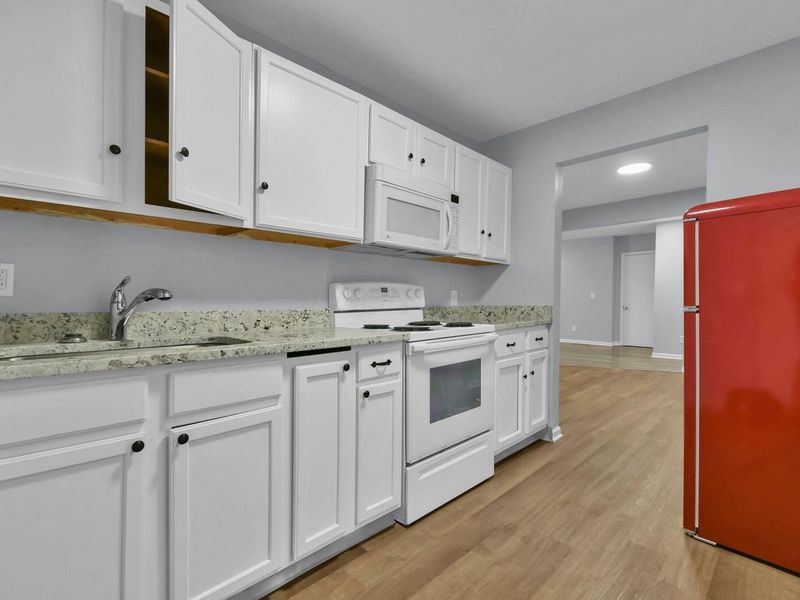 162 S Powell Avenue , Unit B, Columbus, OH 43204 Photo 11