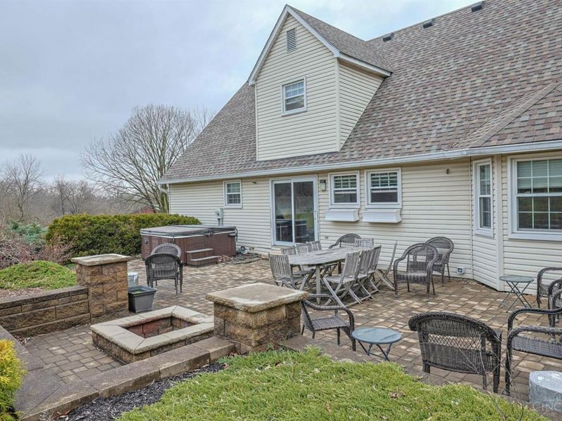 2040 Wellington Road, Middletown, OH 45044 Photo 37