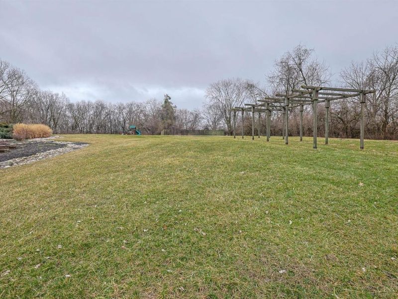 2040 Wellington Road, Middletown, OH 45044 Photo 42