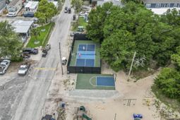 9700 Kings Rd.  photo 4