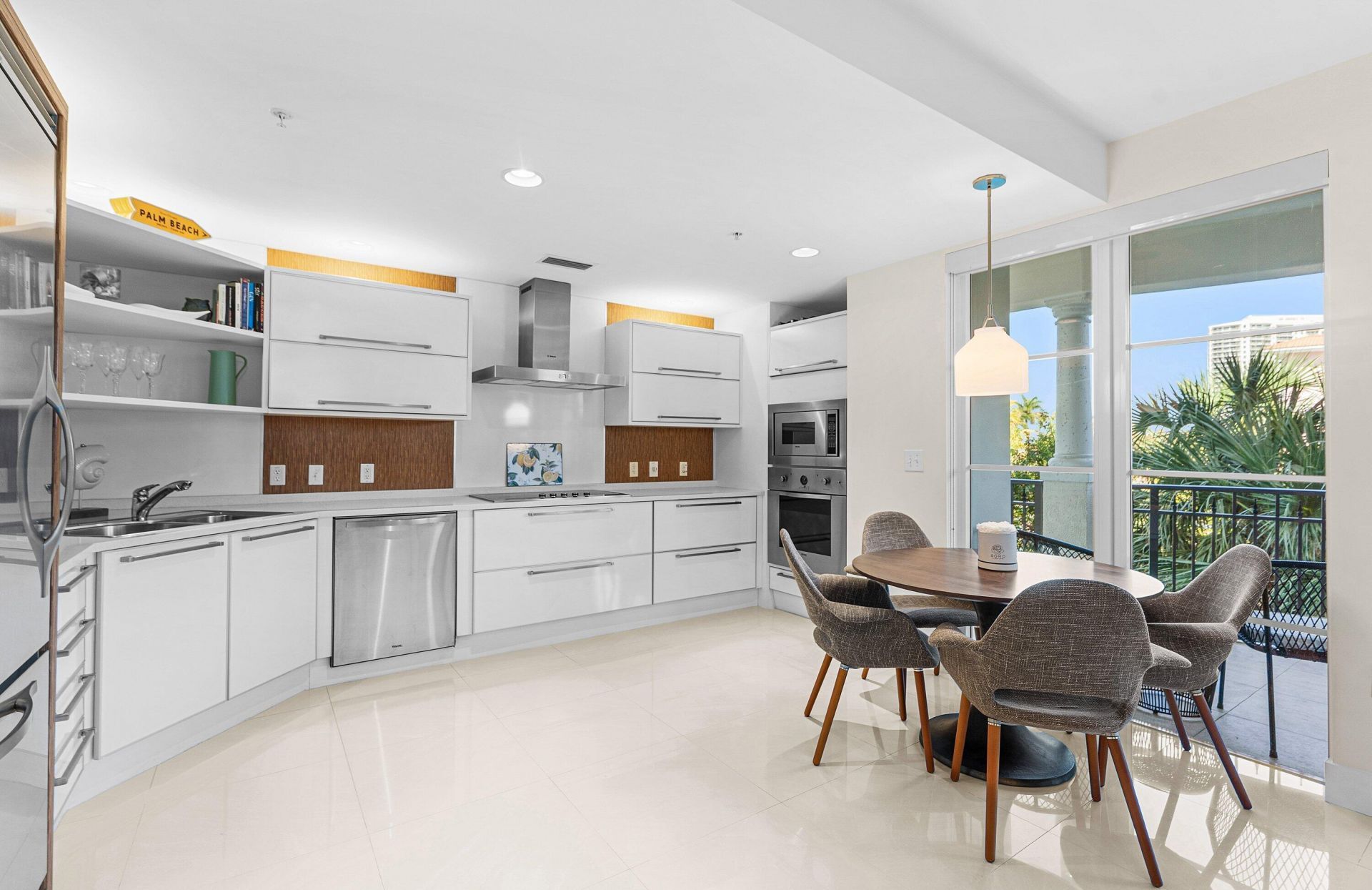 155 S Ocean Avenue, Unit 303, Palm Beach Shores, FL 33404 Photo