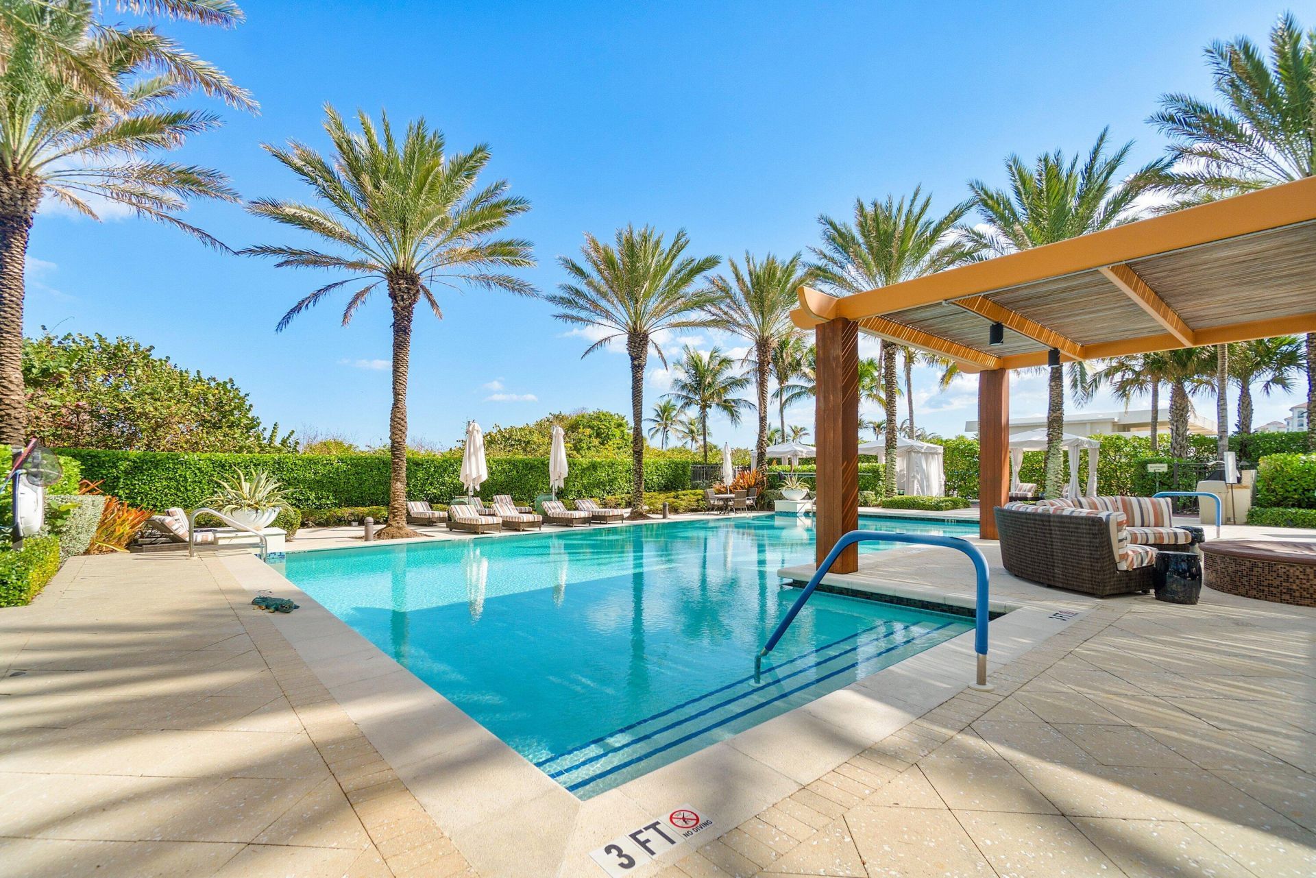 155 S Ocean Avenue, Unit 303, Palm Beach Shores, FL 33404 Photo