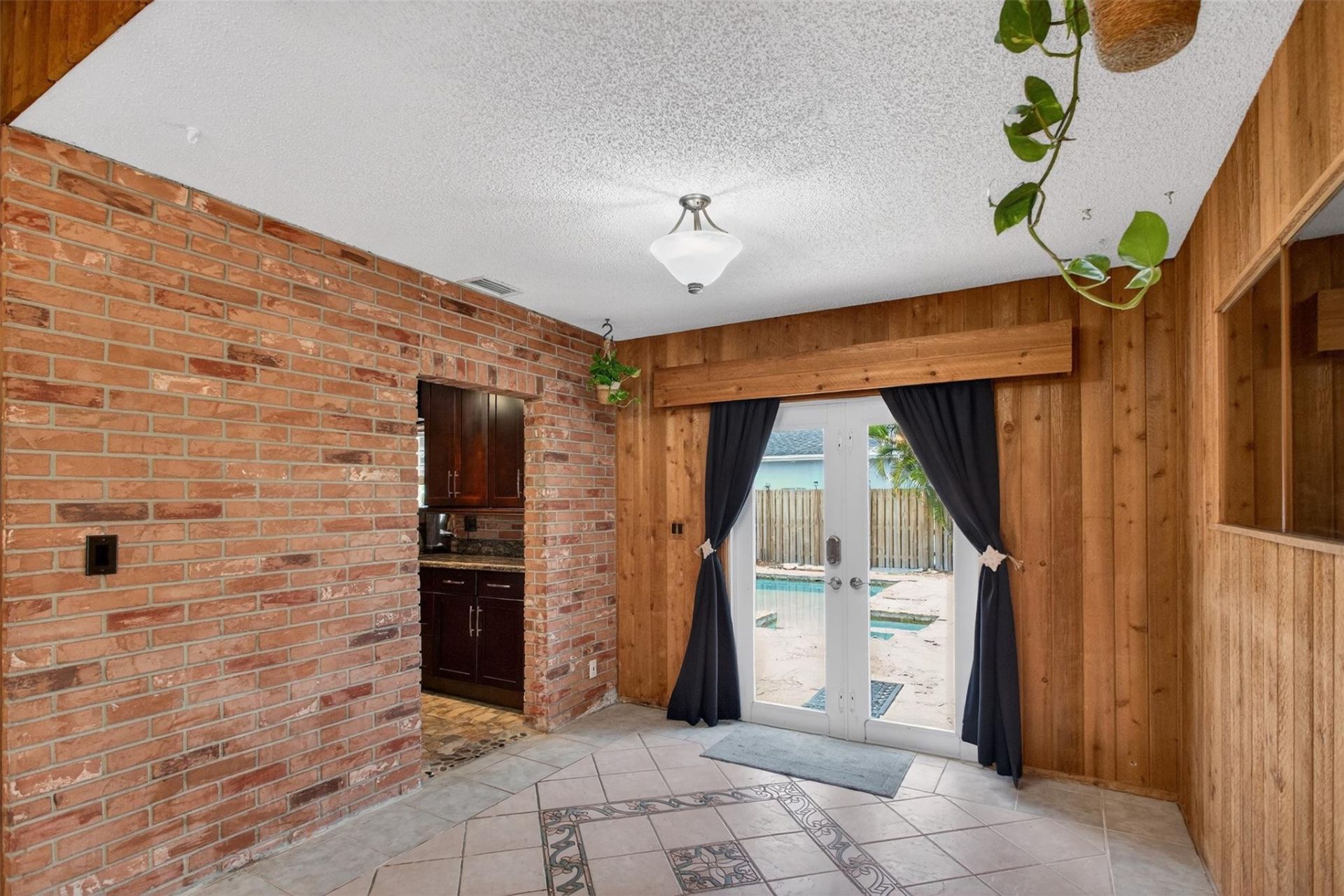 2081 NW 107th Terrace, Sunrise, FL 33322 Photo