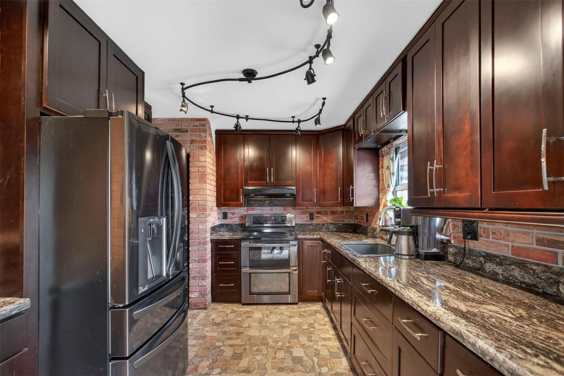 2081 NW 107th Terrace, Sunrise, FL 33322 Photo