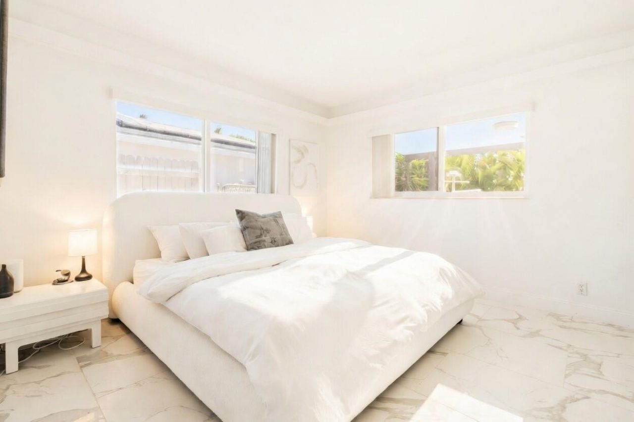 1714 W Las Olas Boulevard, Fort Lauderdale, FL 33312 Photo