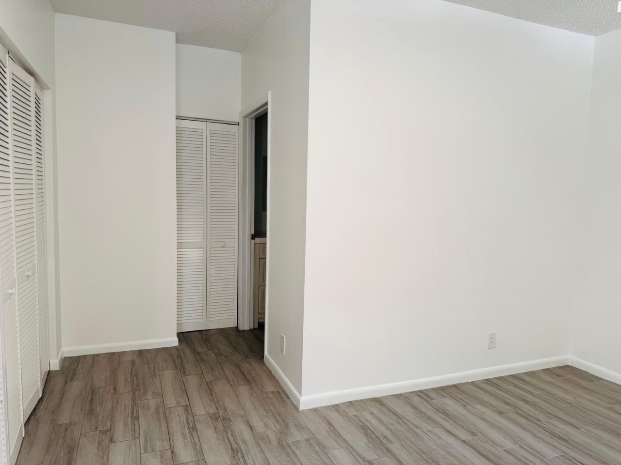 229 Commercial Boulevard, Unit 3, Lauderdale by the Sea, FL 33308 Photo