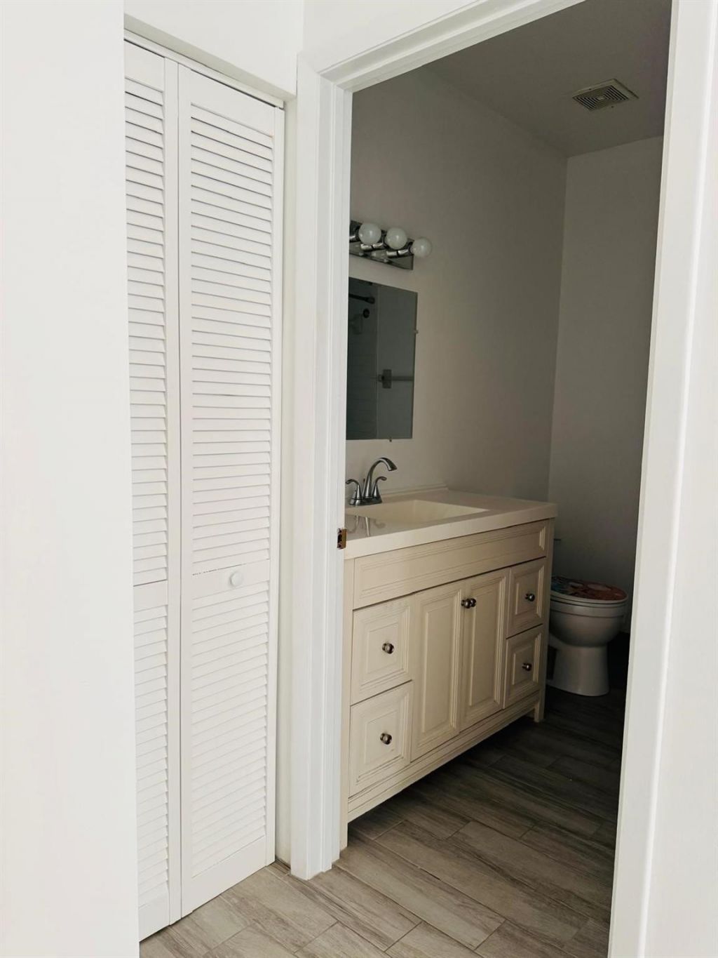 229 Commercial Boulevard, Unit 3, Lauderdale by the Sea, FL 33308 Photo