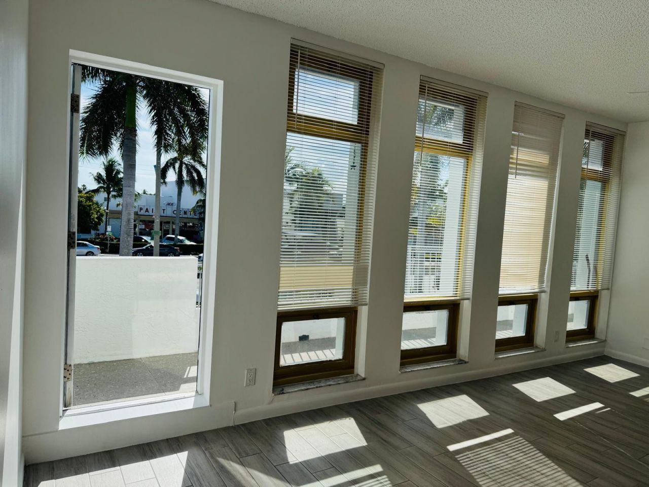 229 Commercial Boulevard, Unit 3, Lauderdale by the Sea, FL 33308 Photo