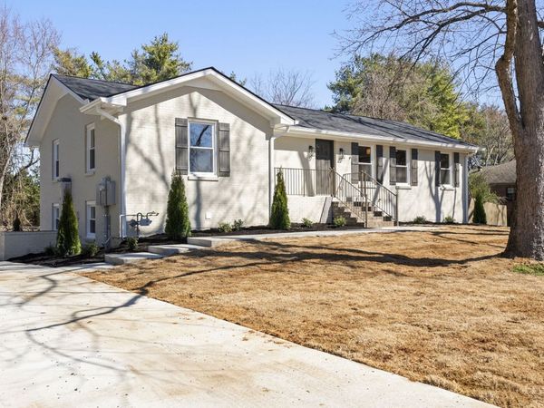 510 Iris Ave, Murfreesboro, TN 37128