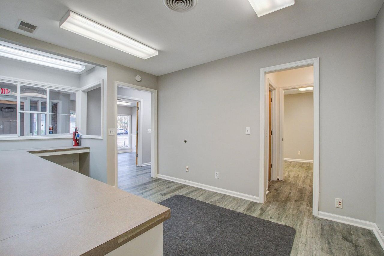 137 Cedar Drive  Photo 10